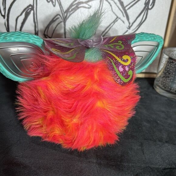 Furby coral 2023 emoto tronic interactive plush toy no box works - Picture 2 of 4